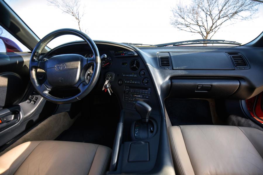 Торпедо Toyota Supra Turbo Targa (JZA80) 1993 года  (NA) (фото 27 из 39)